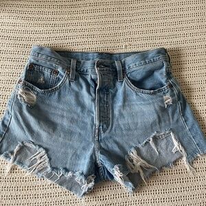 Levi’s Highwaisted Shorts